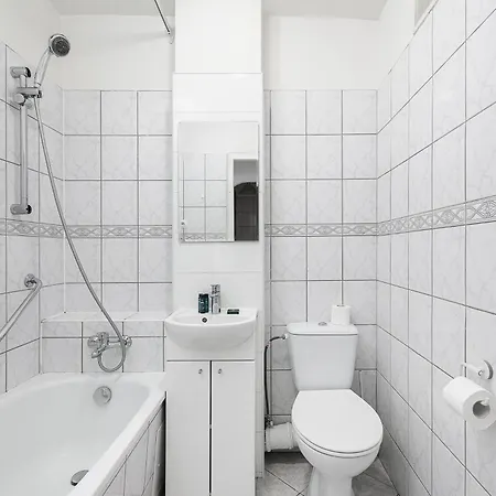 Shortstaypoland Darwina