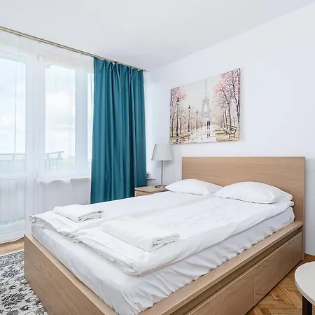Apartment Shortstaypoland Darwina Warschau